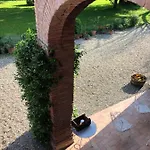 Podere Merlo Bed & Breakfast