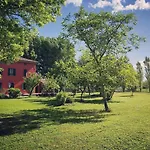 Bed & Breakfast Podere Merlo 4*