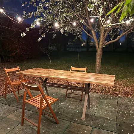Podere Merlo Oda ve Kahvaltı Parma