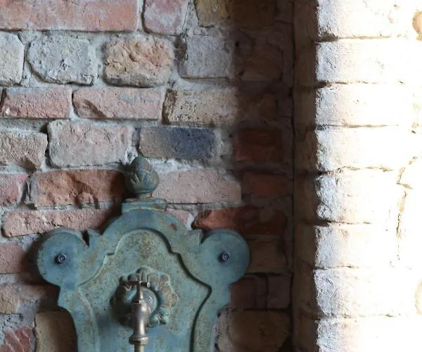 Podere Merlo 4* Парма